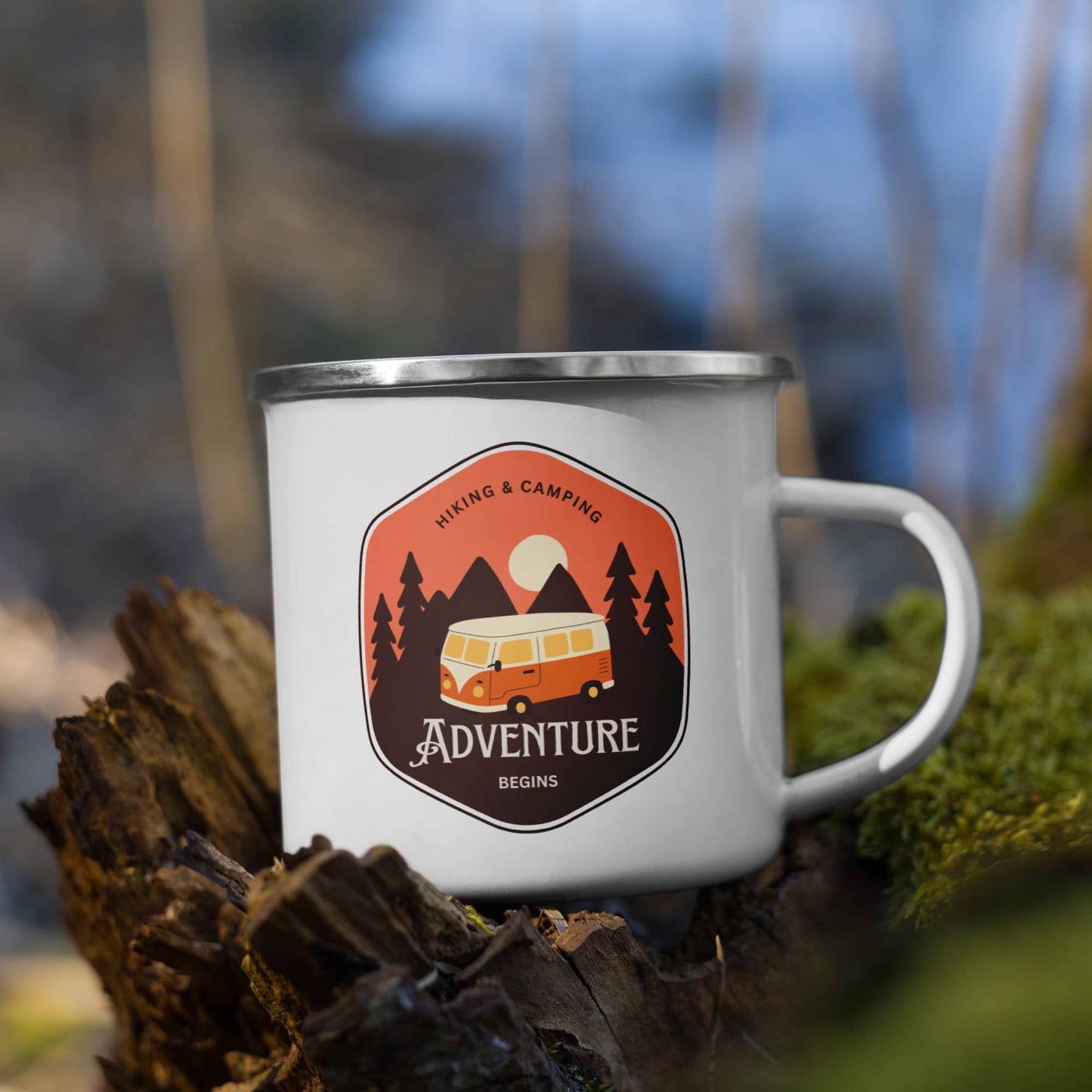 Enamel Mug 'Adventure begins'